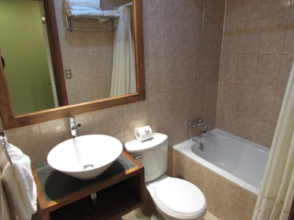 Hostal Buena Estancia Punta Arenas Habitación foto
